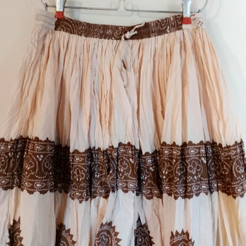 VERANISI Circle Skirt Sz. M Made in India 100 %‎ Cotton Brown & Tan - Picture 3 of 9